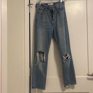 Abercrombie & Fitch- the ankle straight ultra high rise jeans